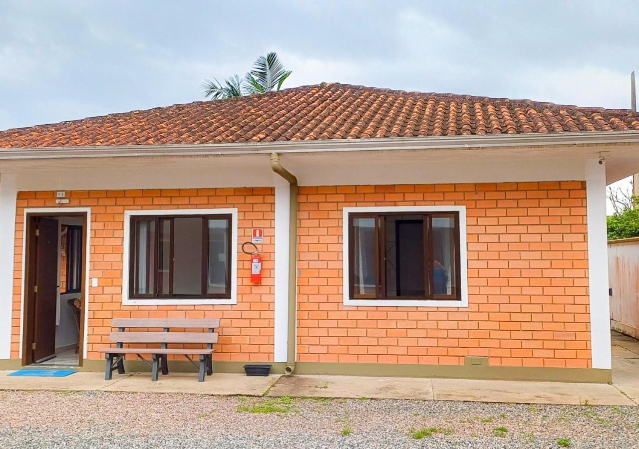 Pousada Nereidas Гуаратуба Экстерьер фото